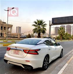 Nissan Maxima